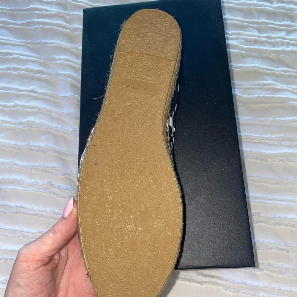 Saint Laurent flats. Brand new, never worn - Picture 4 of 4